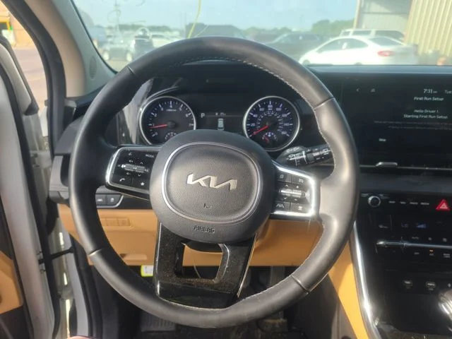 Used 2024 White Kia EX image 11