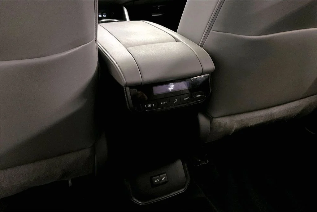 Used 2023 Beige Toyota XLE image 38
