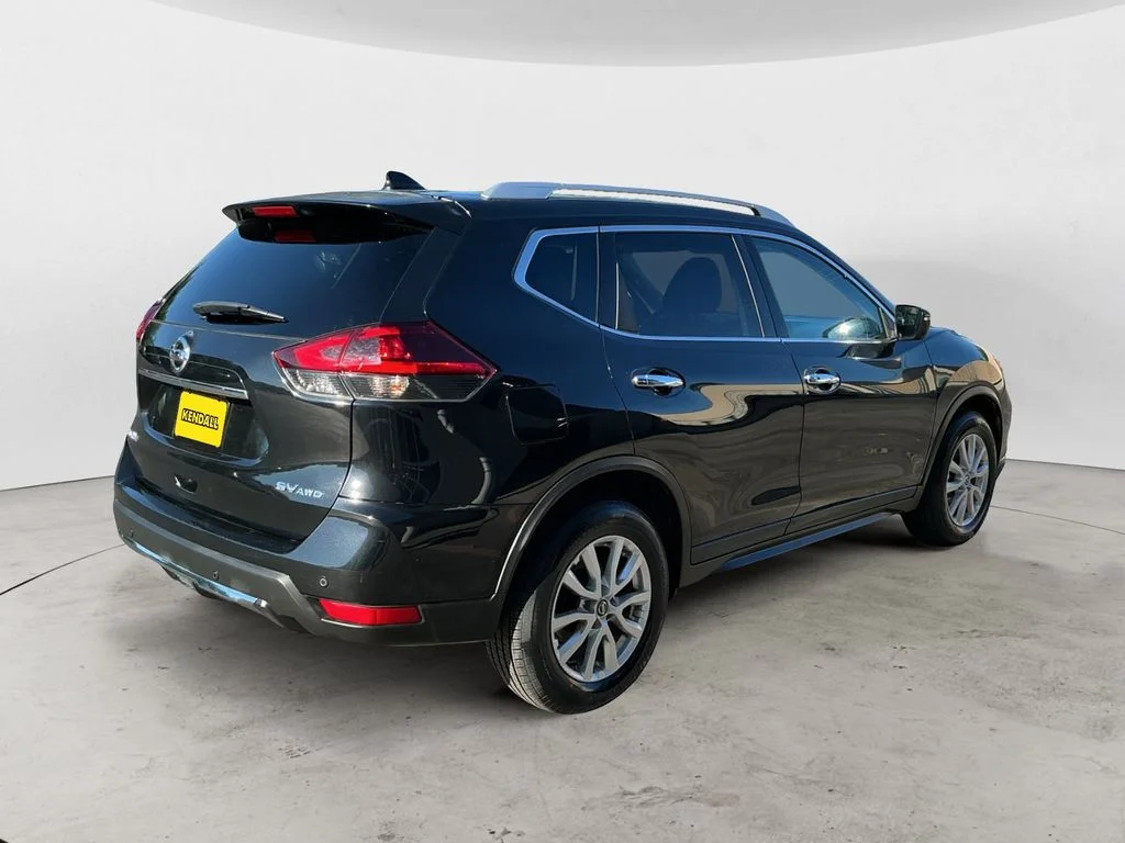 Used 2019 Black Nissan SV image 5