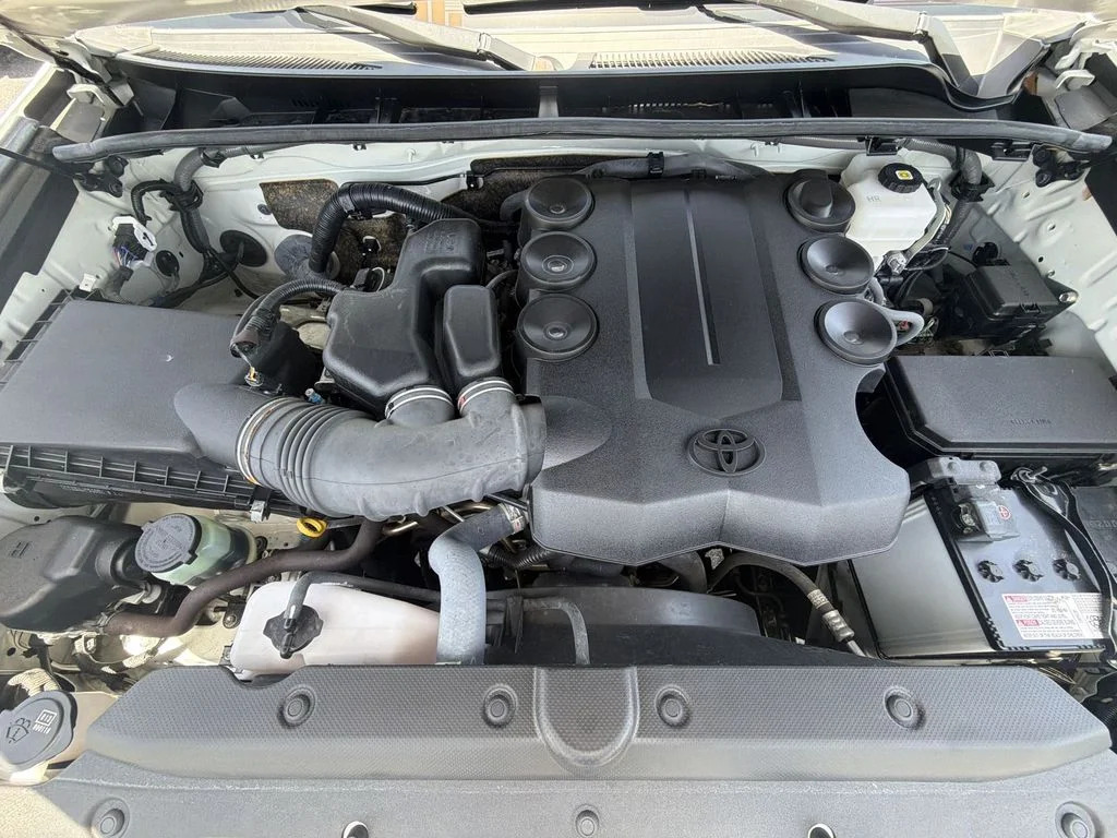 Used 2023 White Toyota SR5 Premium image 37