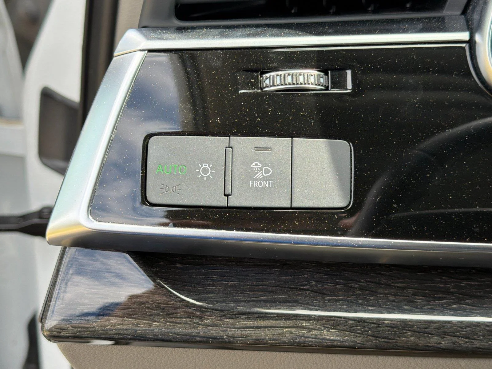 Used 2024  Audi Premium Plus image 16