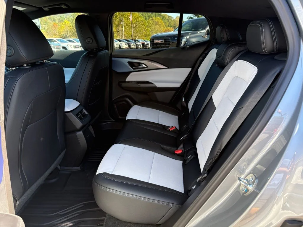 New 2026 Gray Chevrolet LT image 10