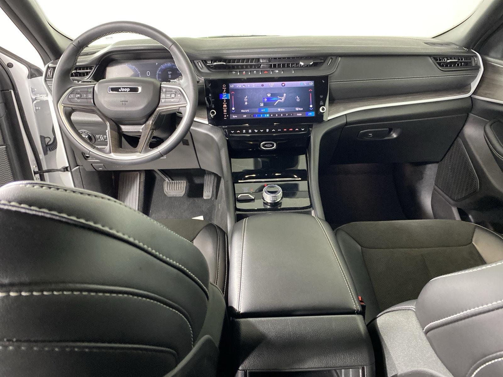 Used 2026 Bright White Clearcoat Jeep Laredo image 13