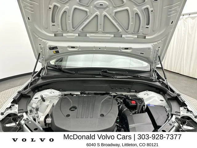 Certified Used 2025 White Volvo B5 Plus image 26