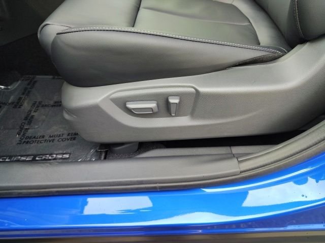 New 2026 Blue Mitsubishi SEL image 23