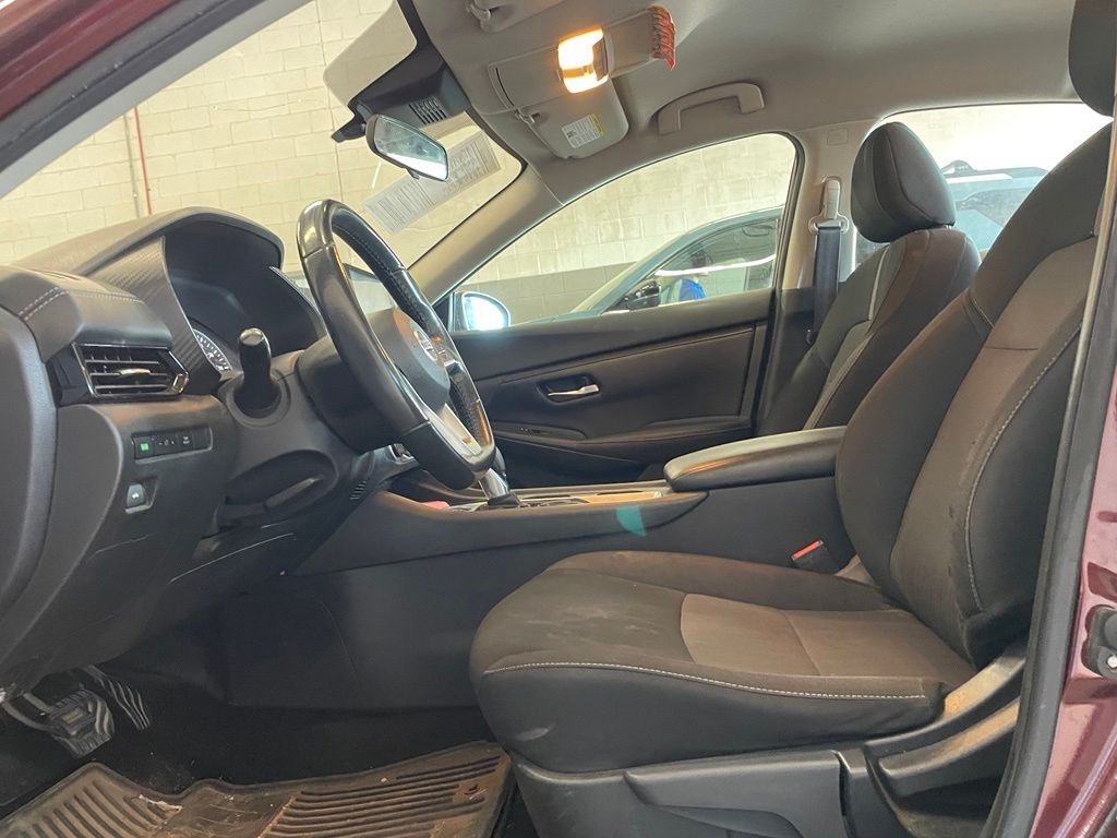 Used 2022 Red Nissan SV image 10