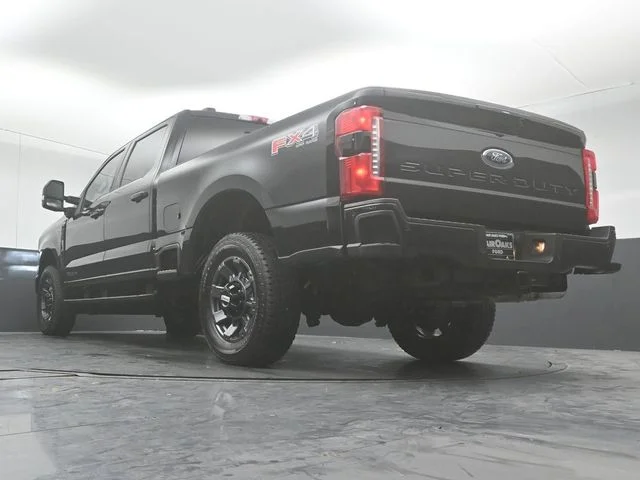 Used 2024 Agate Black Metallic Ford Lariat image 35