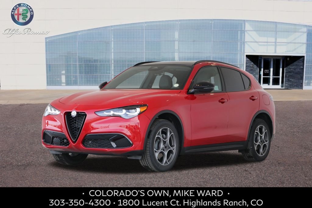 2025 Alfa Romeo Stelvio Base