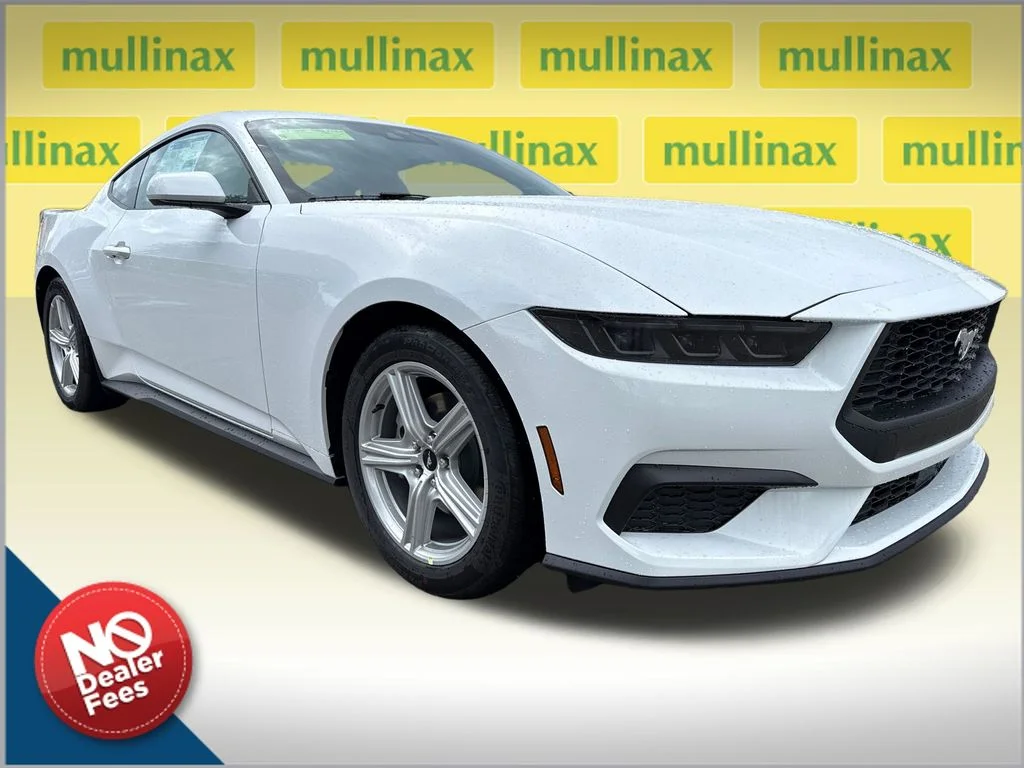 2026 Ford Mustang EcoBoost Fastback's photo