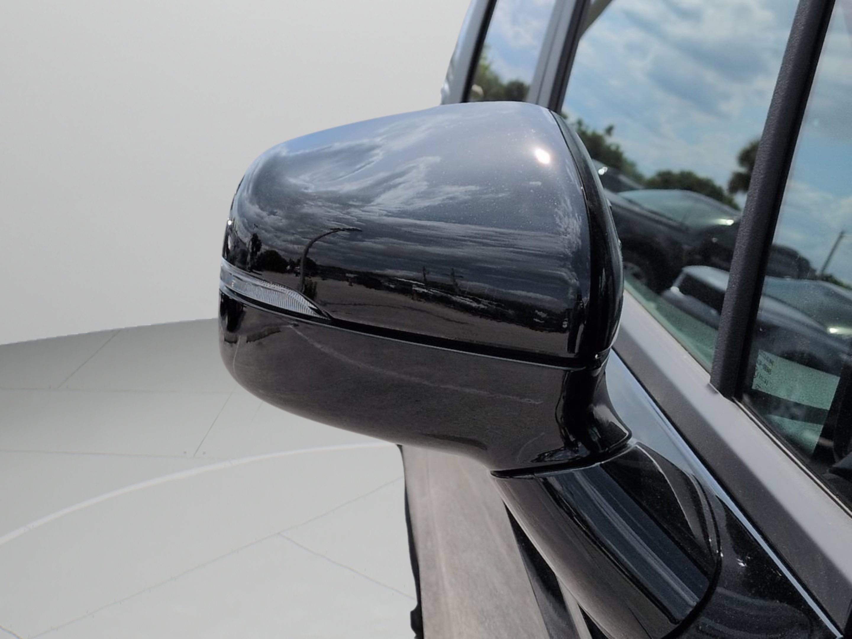 New 2026 Aurora Black Pearl Kia EX image 32