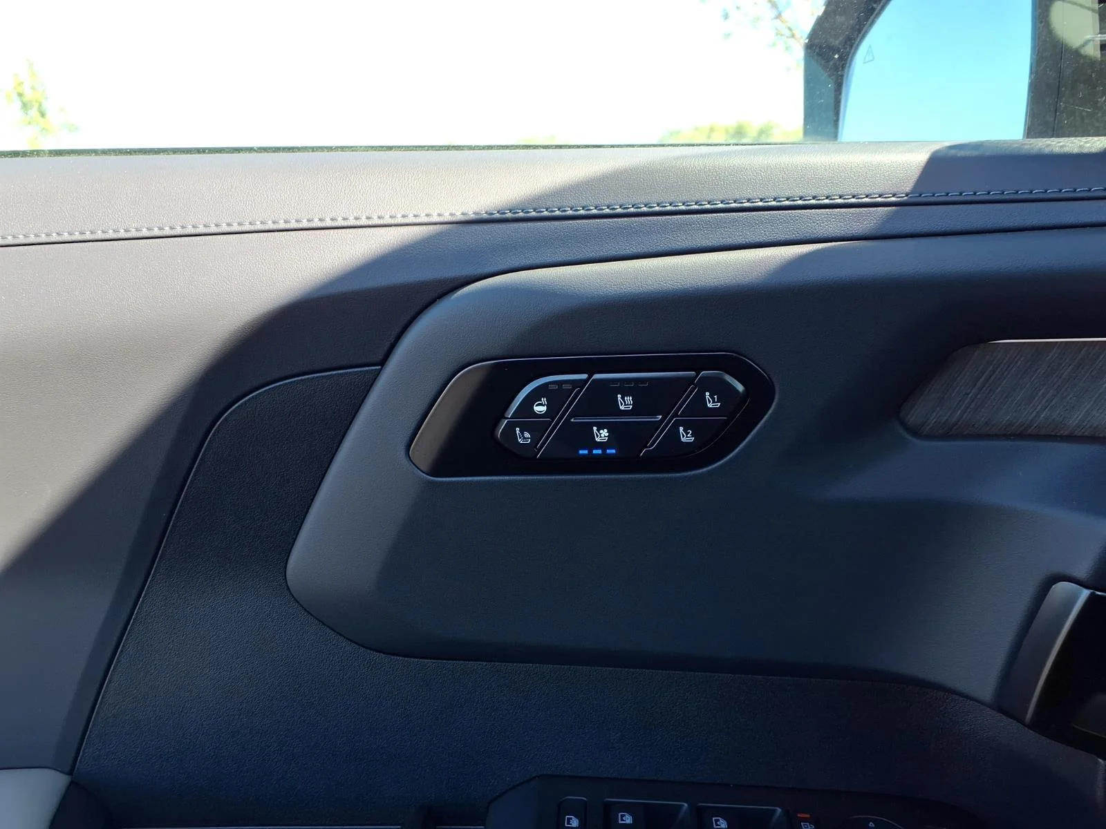 New 2027 Ebony Black Kia X-Line SX Prestige image 13