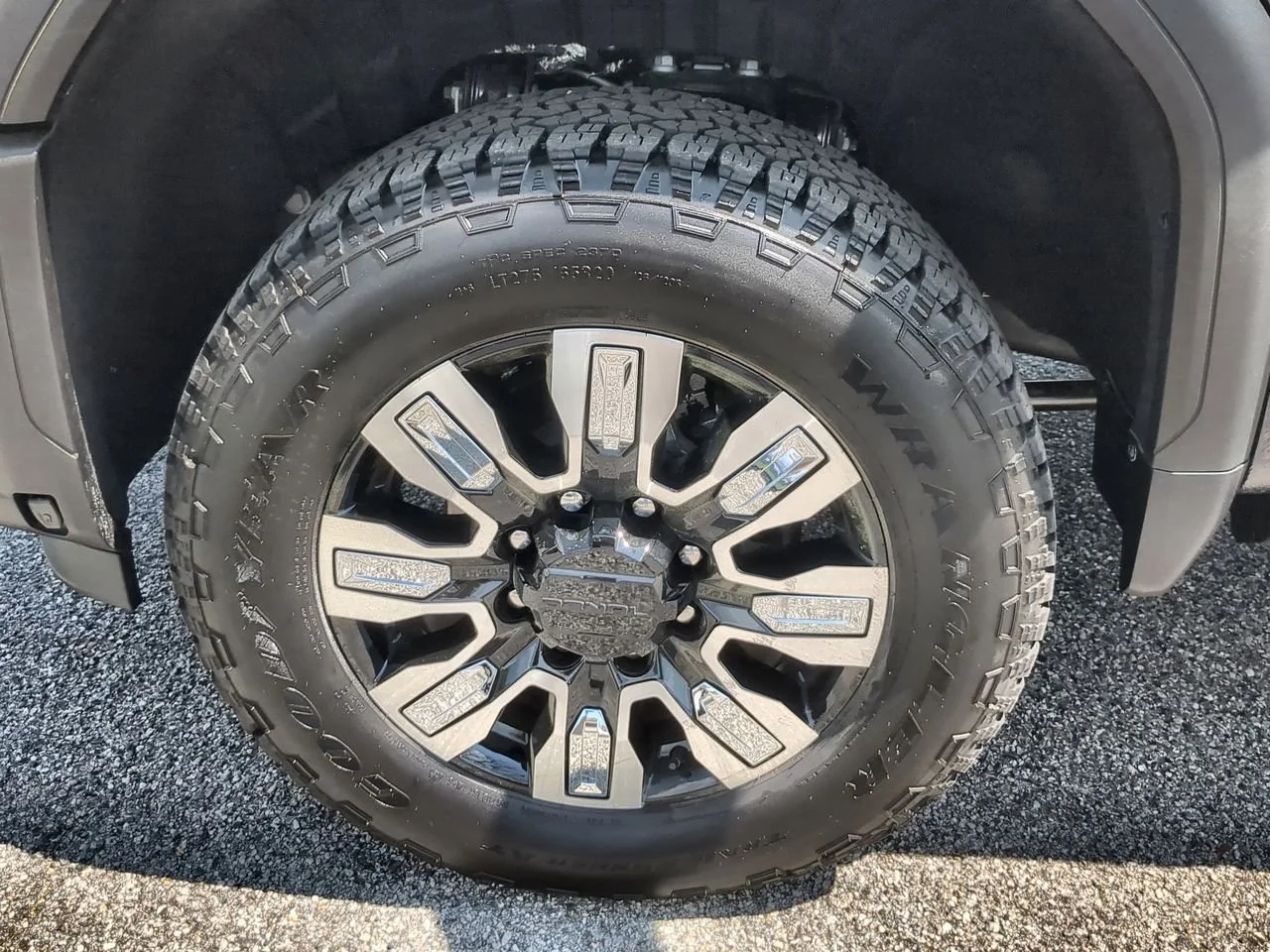 New 2026 Titanium Rush Metallic GMC Denali image 34