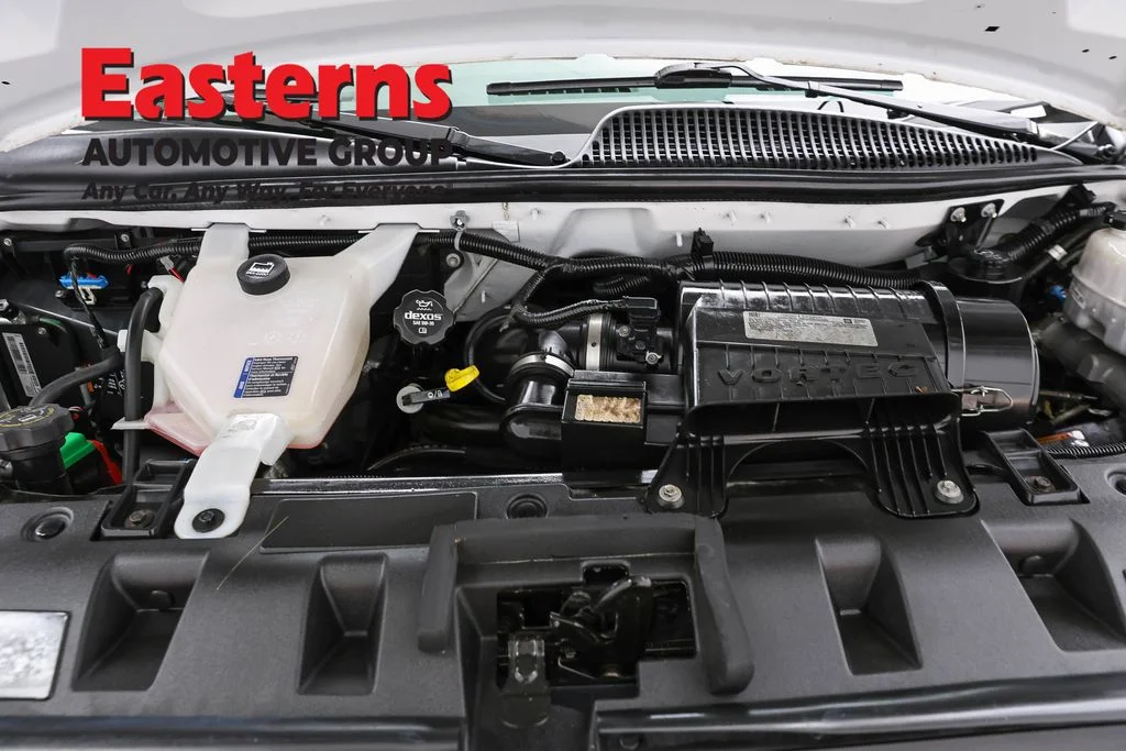 Used 2019 White GMC Work Van image 7