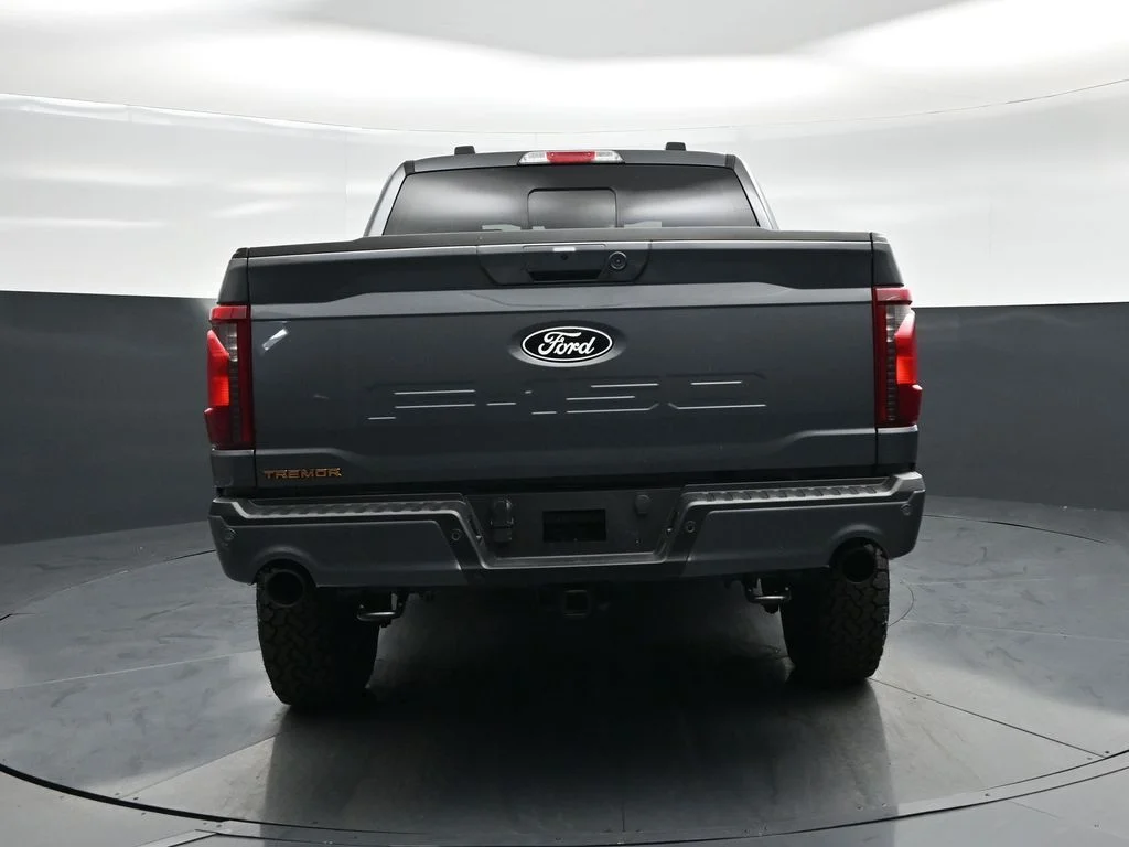 New 2026 Gray Ford Tremor image 28