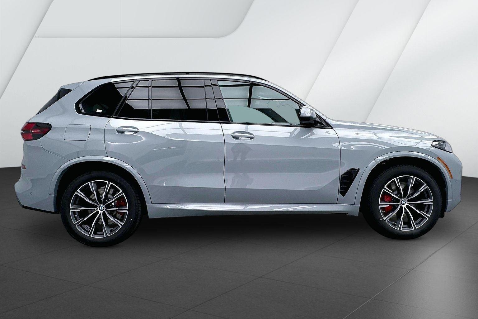 New 2026 Brooklyn Grey Metallic BMW xDrive50e image 5