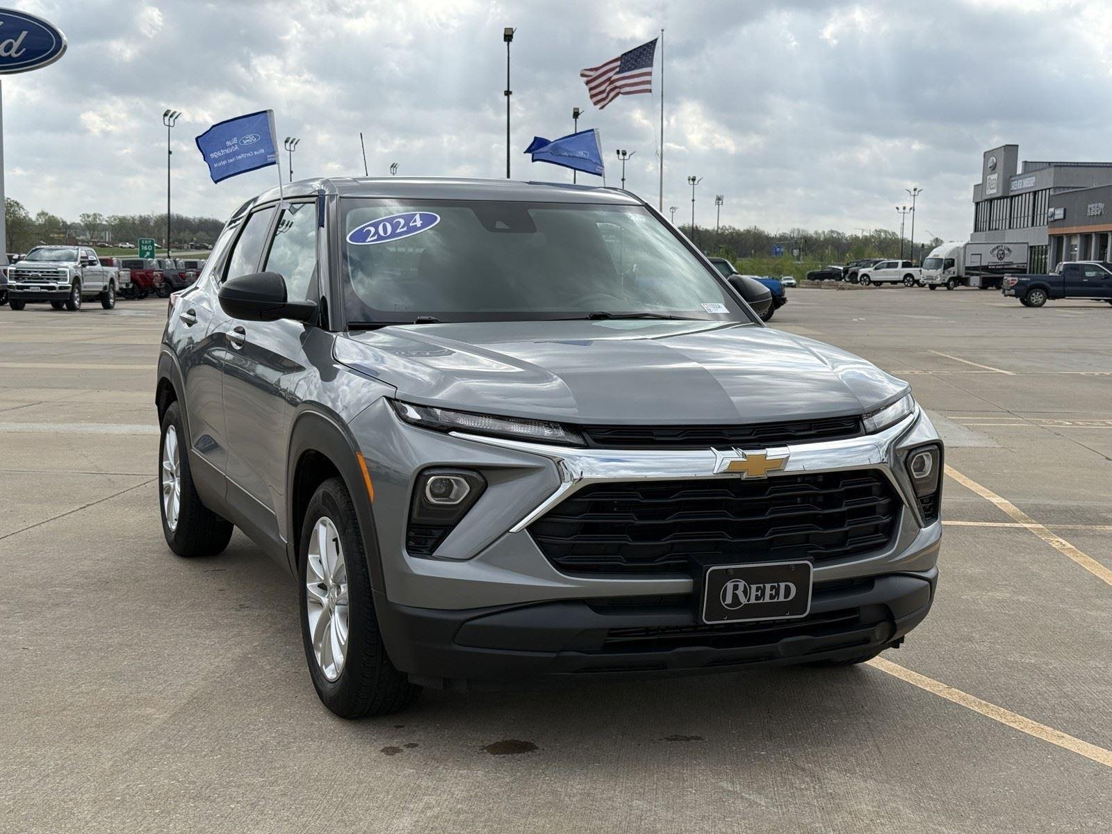 Used 2024 Chevrolet TrailBlazer LS with VIN KL79MMSL6RB180576 for sale in Kansas City