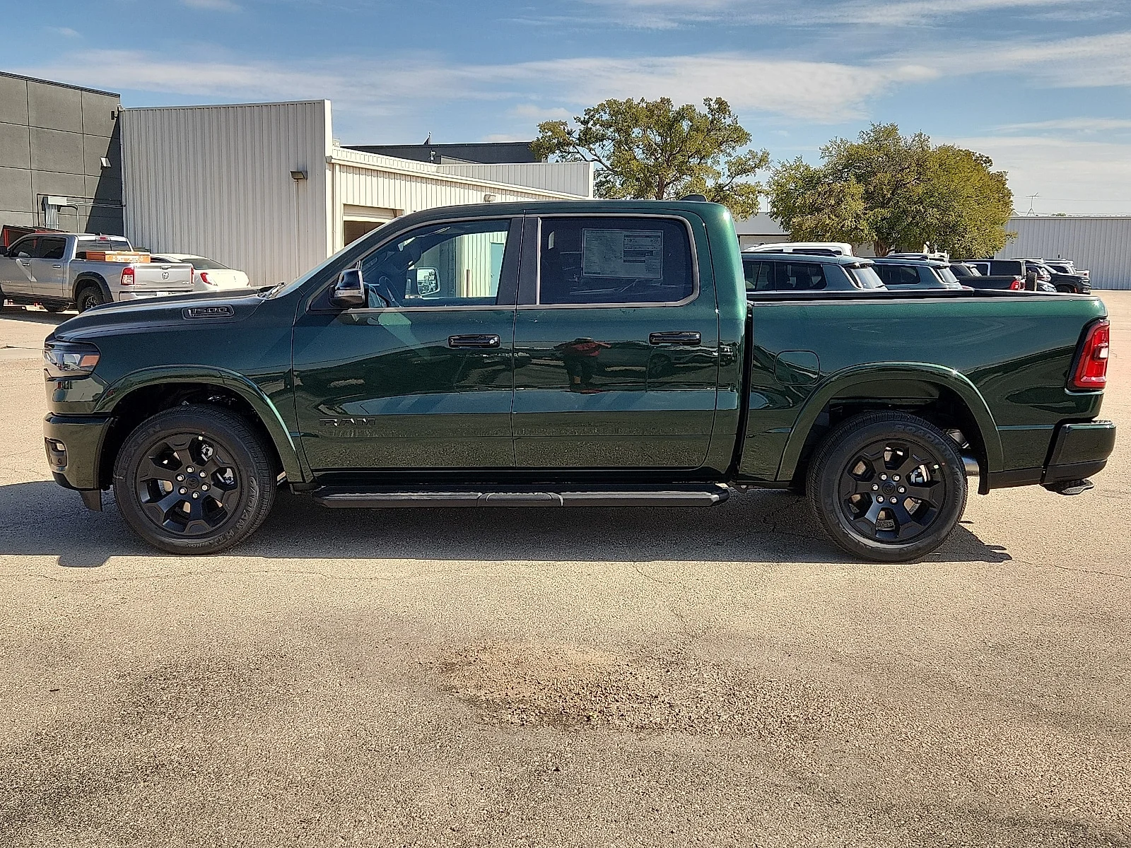 New 2027 Serrano-Green Metallic  Paint Ram LONE STAR CREW CAB 4X4 5