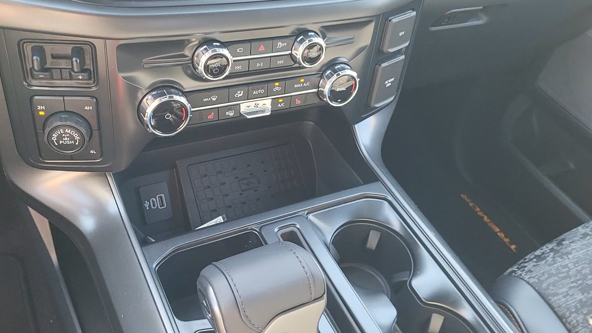 New 2026 Avalanche Ford Tremor image 13