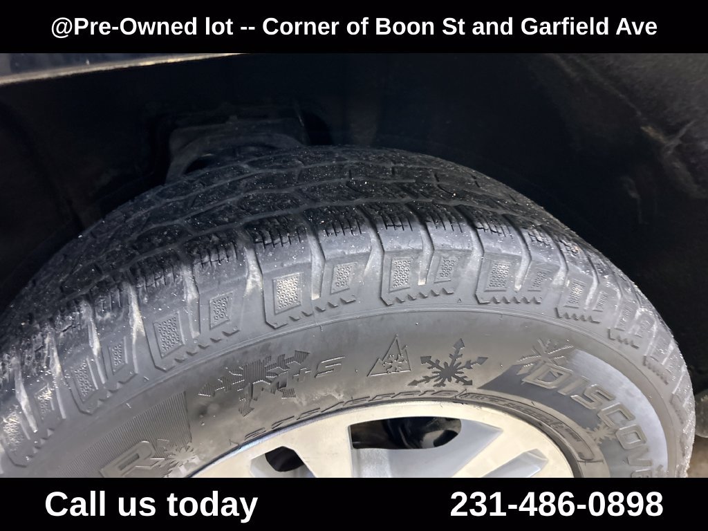 Used 2018 Black Chevrolet LT image 12