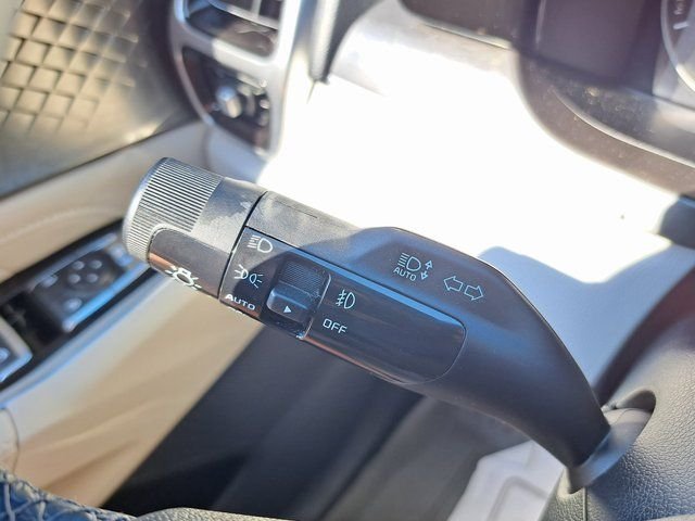 Used 2022 Gray Kia SX image 12
