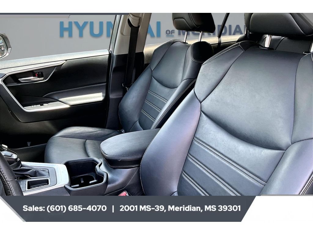 2024 Toyota RAV4 XLE Premium - Photo 18