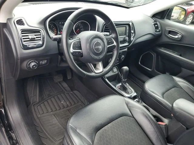 Used 2018 Diamond Black C Jeep Altitude image 6