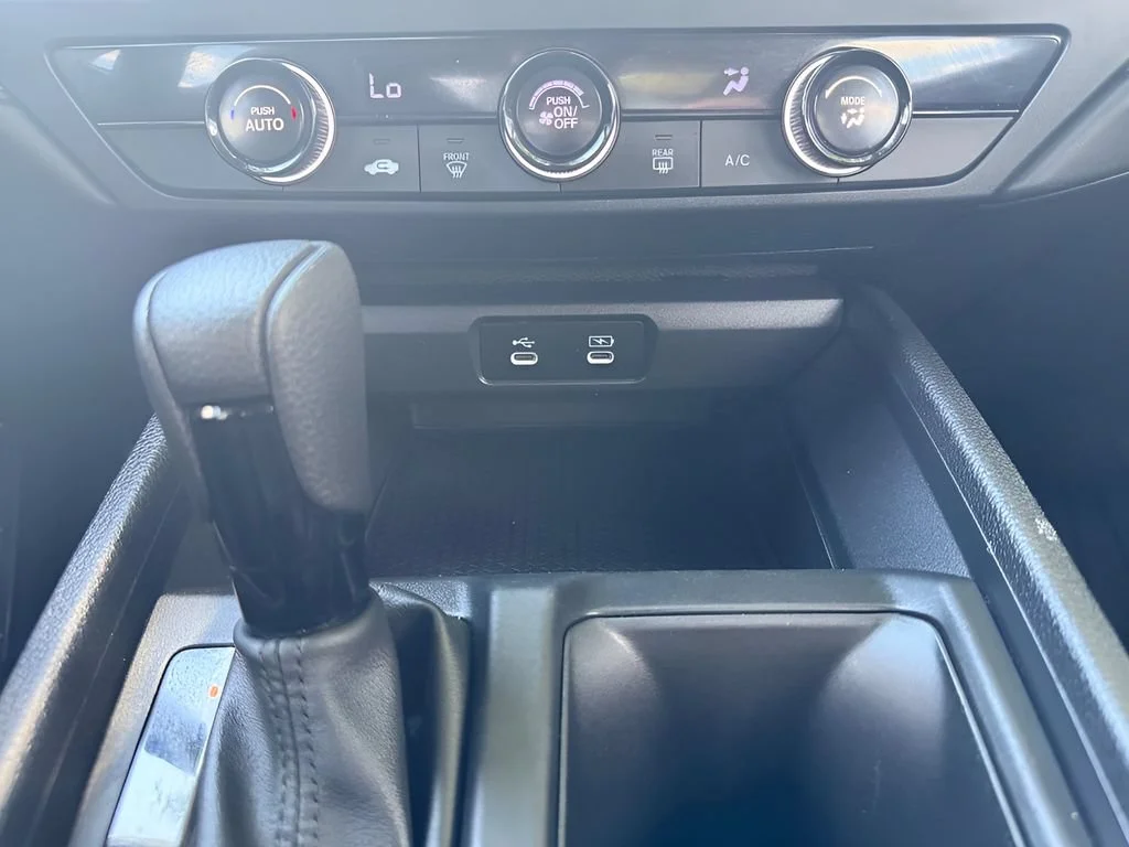 Used 2025 Black Honda LX image 18