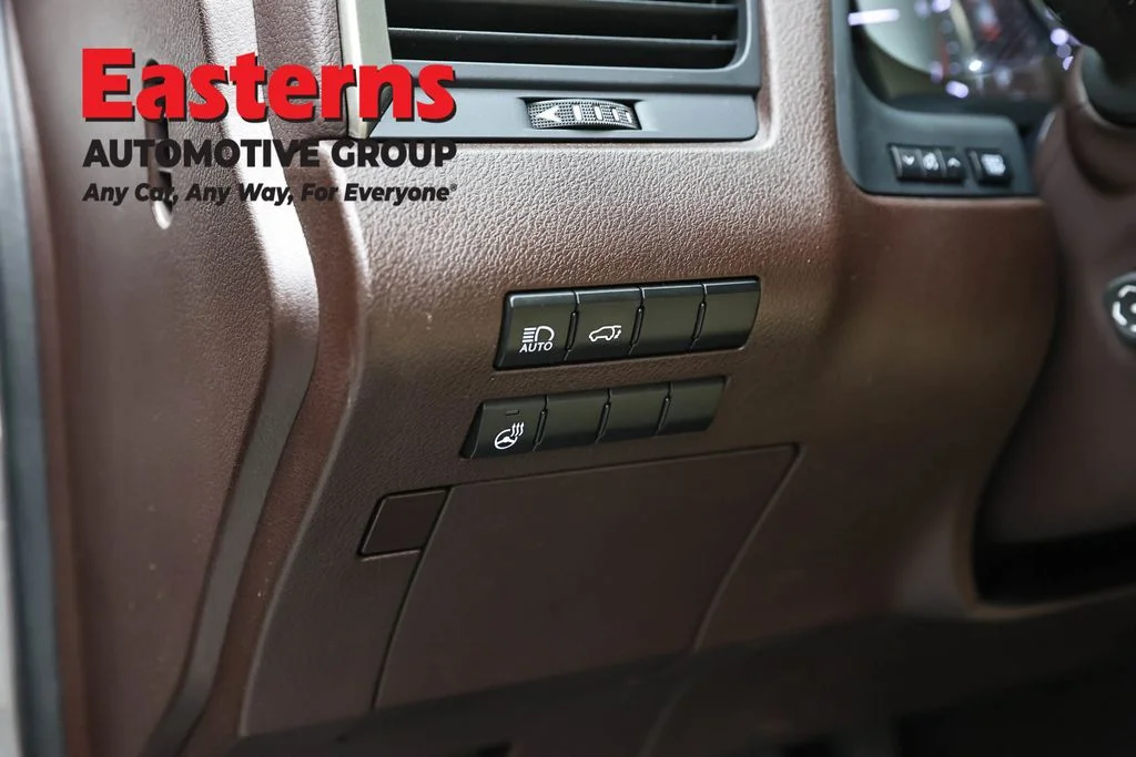 Used 2017 Silver Lexus 350 image 25
