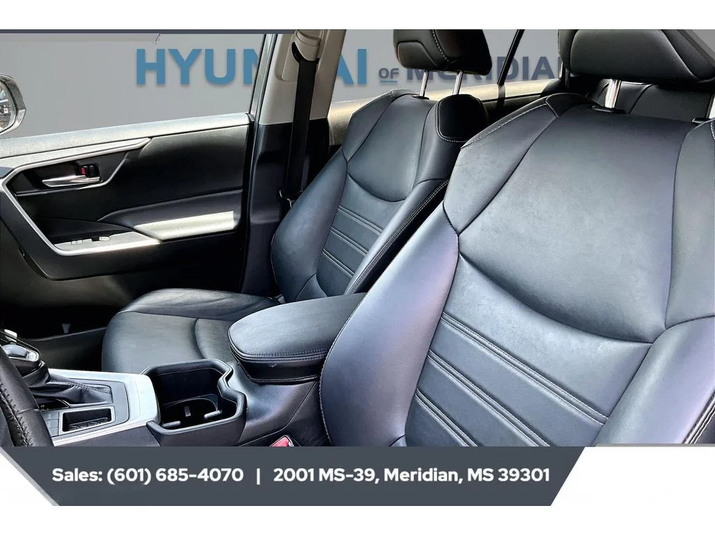 Used 2024 Magnetic Gray Metallic Toyota XLE Premium image 18