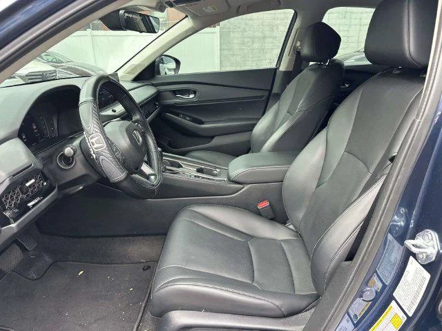 Used 2023 Canyon River Blue Metallic Honda Touring image 13