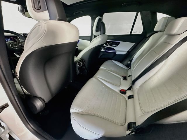 New 2027 Polar White Mercedes-Benz GLC 350e image 25
