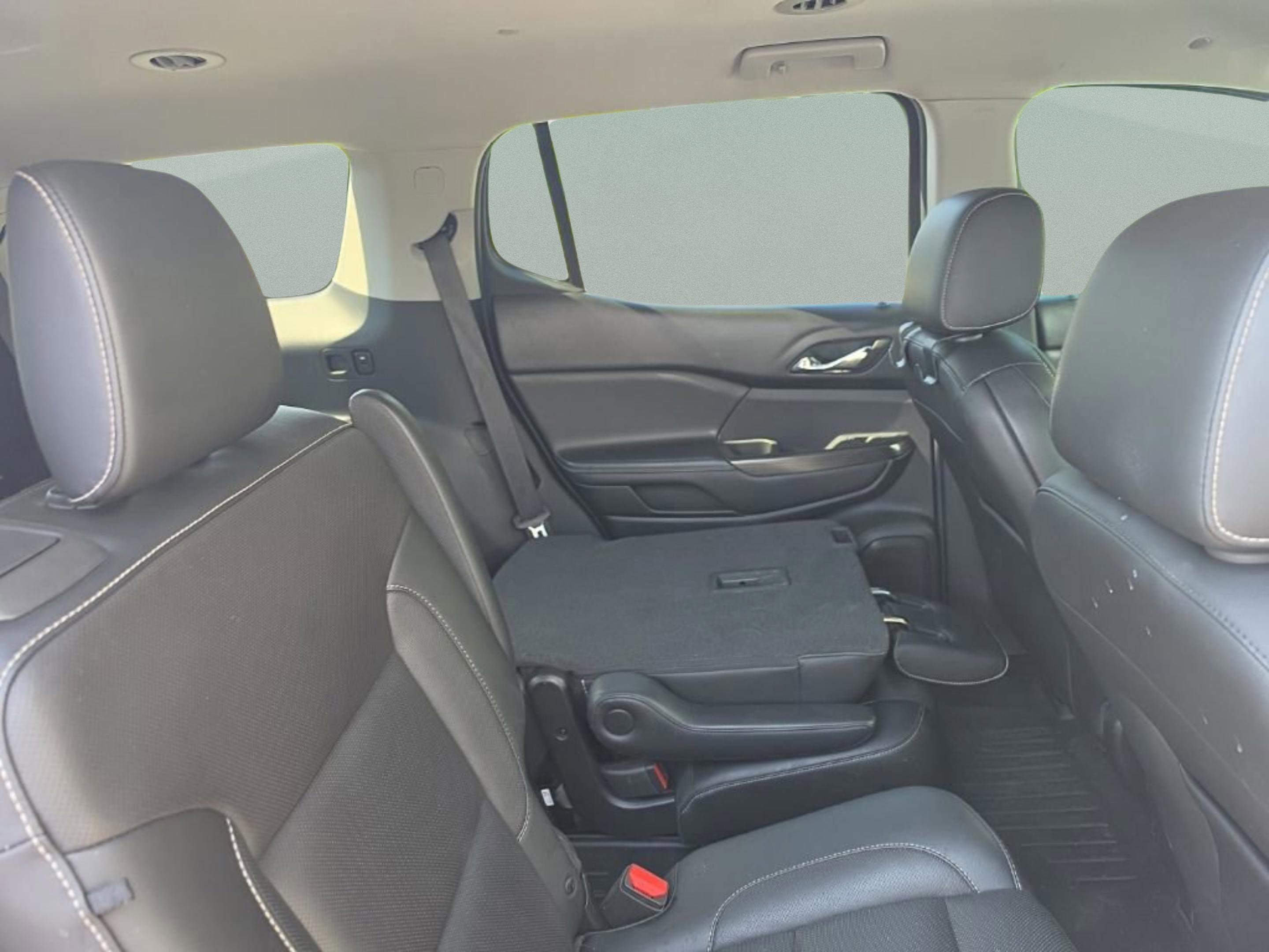 Used 2018 SUMMIT WHITE GMC SLT image 27