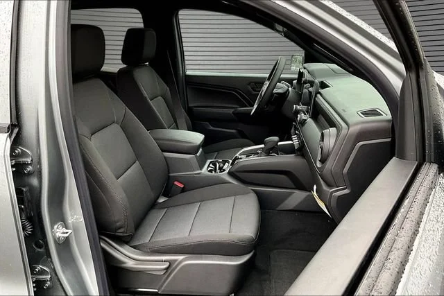 2026 Chevrolet Colorado Trail Boss - Photo 11