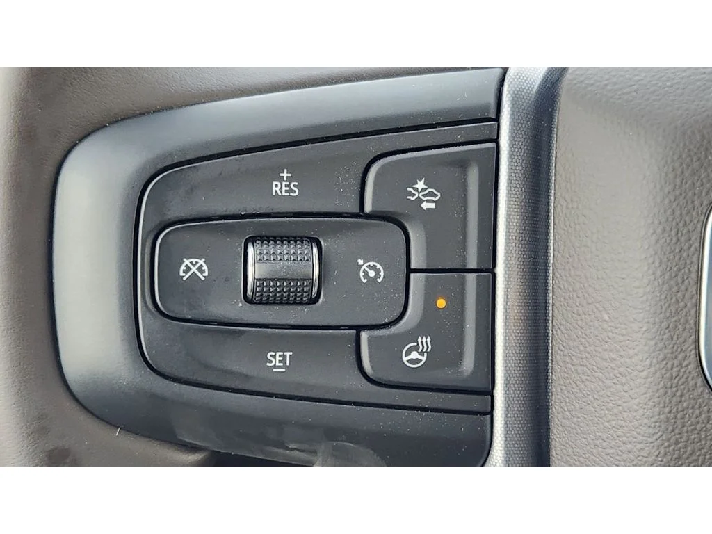 2026 GMC Sierra 1500 SLT - Photo 18
