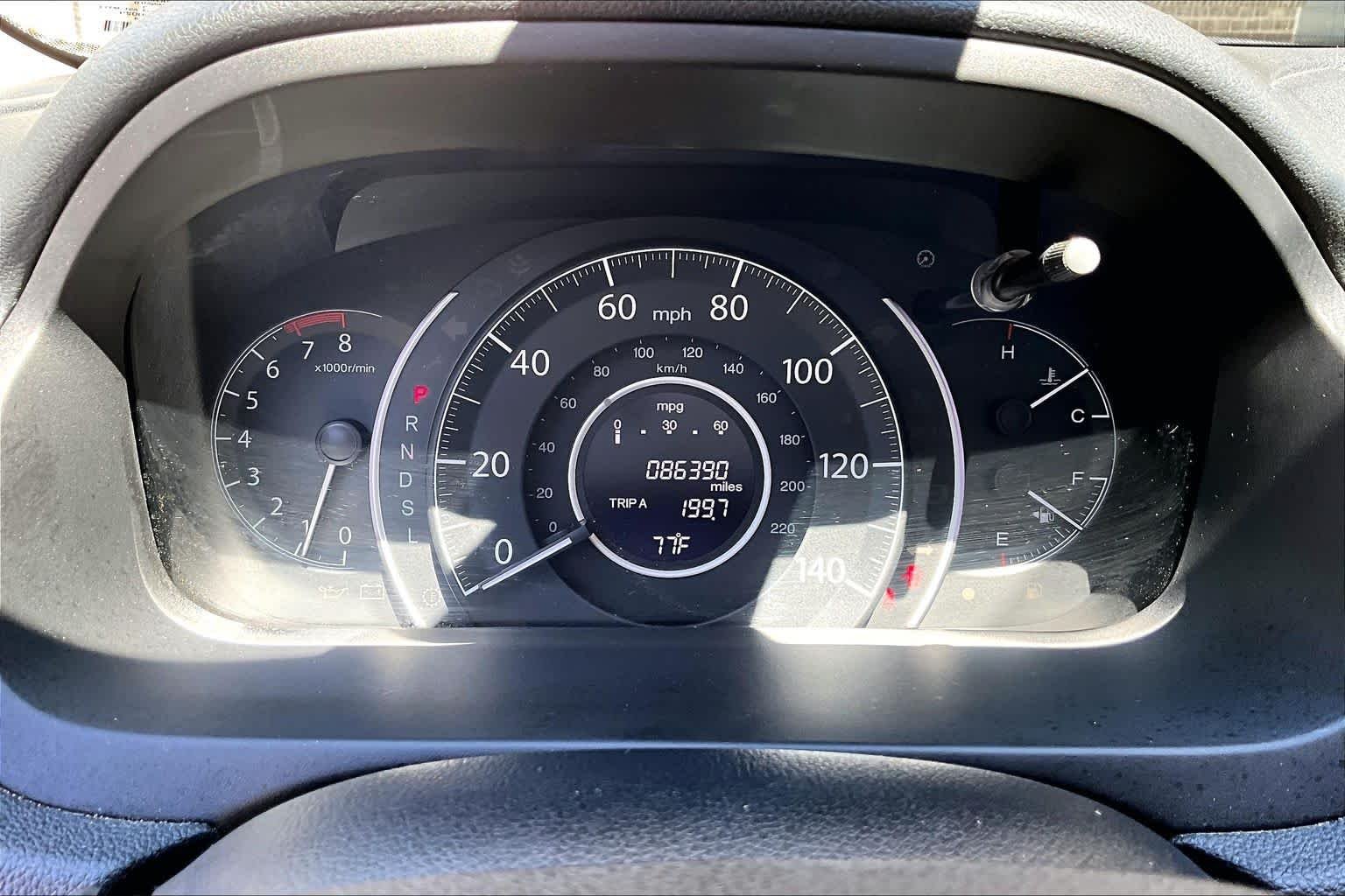 Used 2015 Alabaster Silver Metallic Honda EX-L image 26