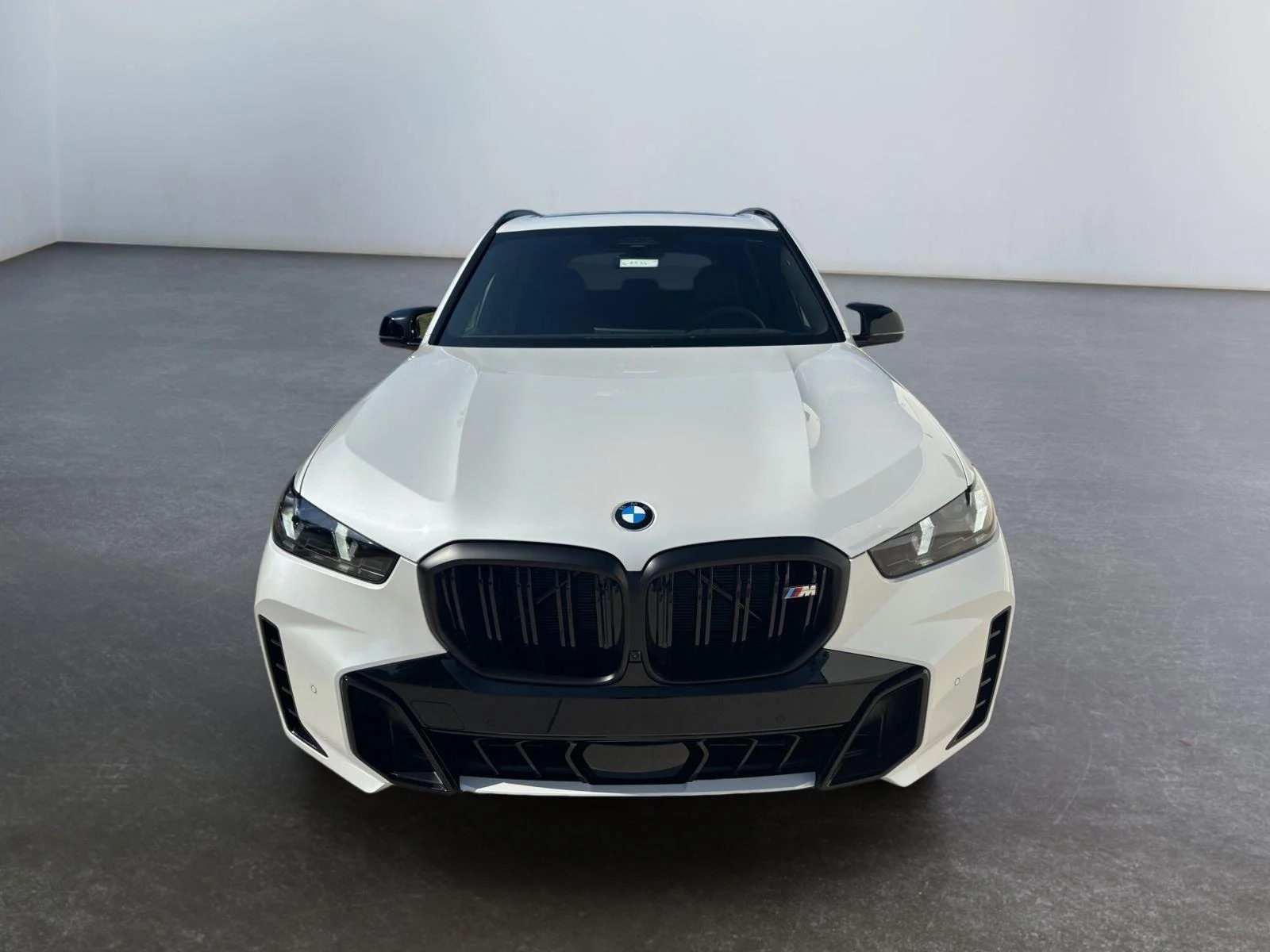 New 2026 Mineral White Metallic BMW M60i image 10