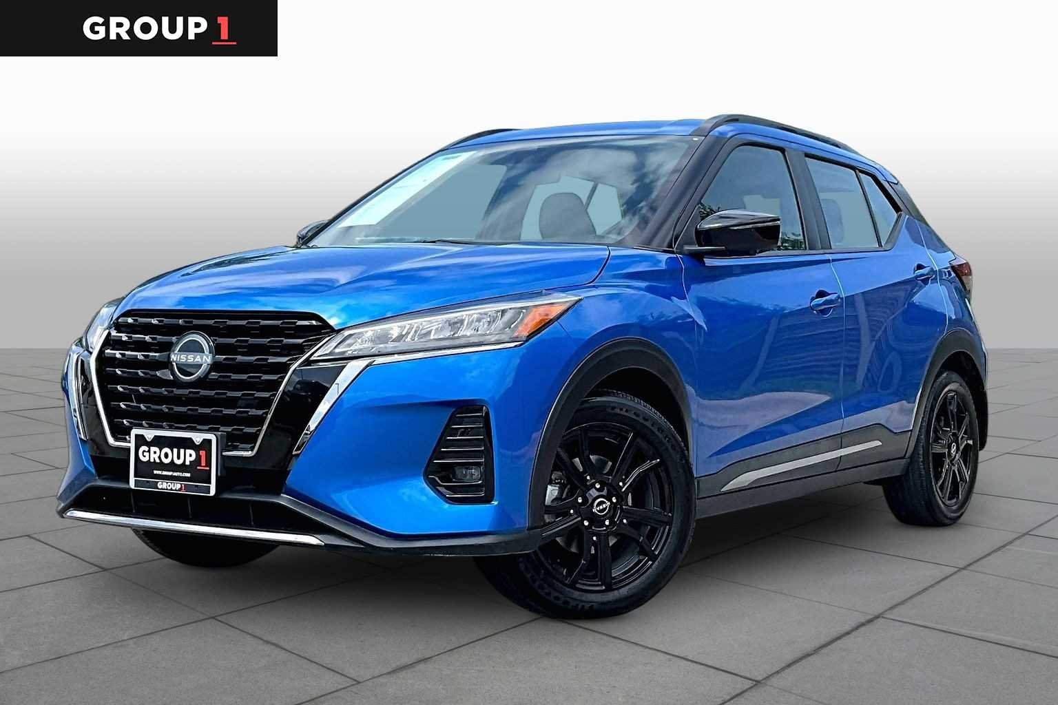 2023 Nissan Kicks SR