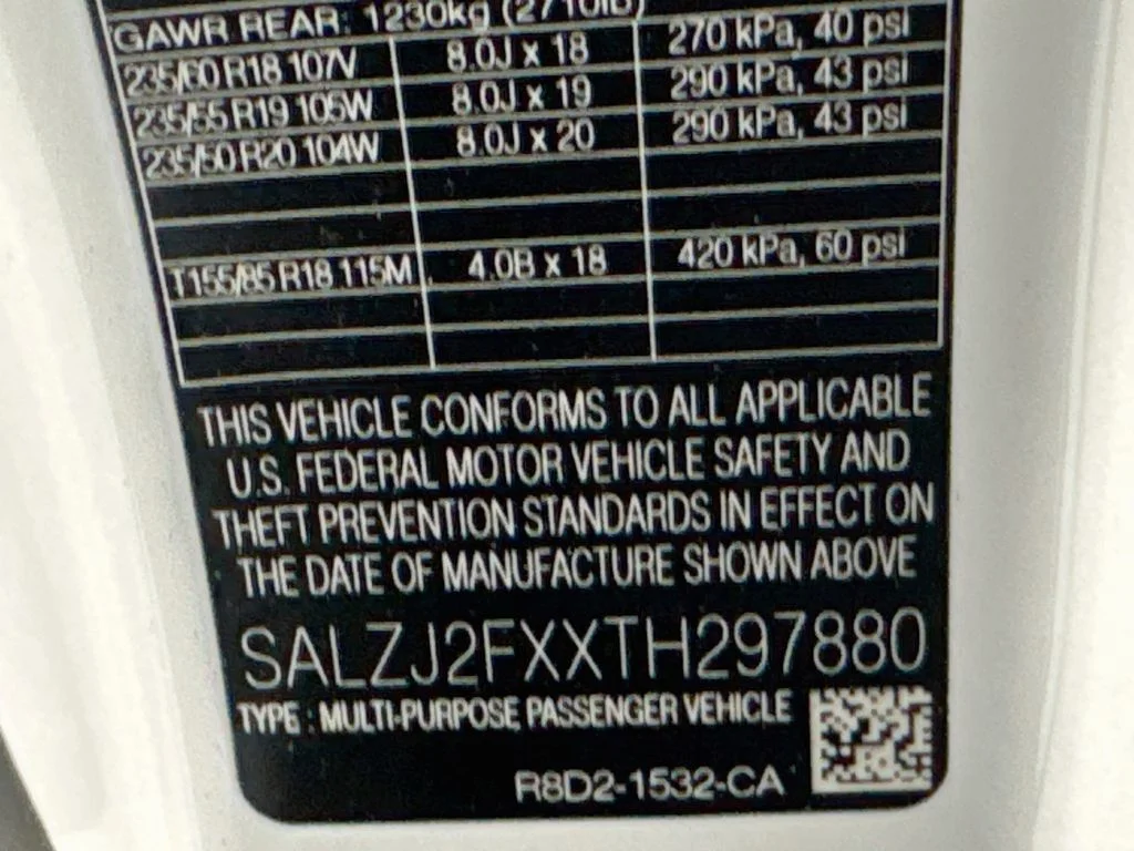 Used 2026 White Land Rover Core S image 32
