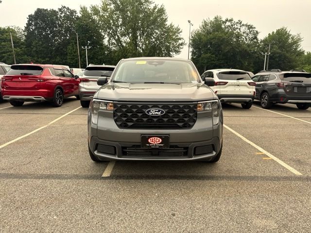 New 2026 Carbonized Gray Metallic Ford XLT image 2