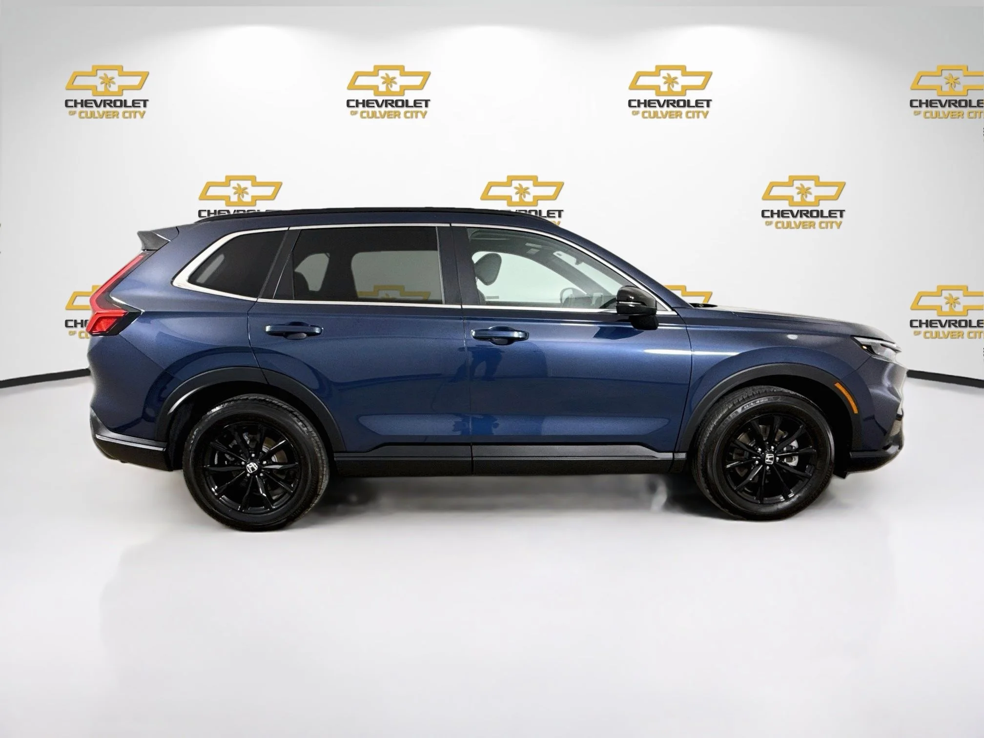 Used 2024 Blue Honda Sport-L image 9