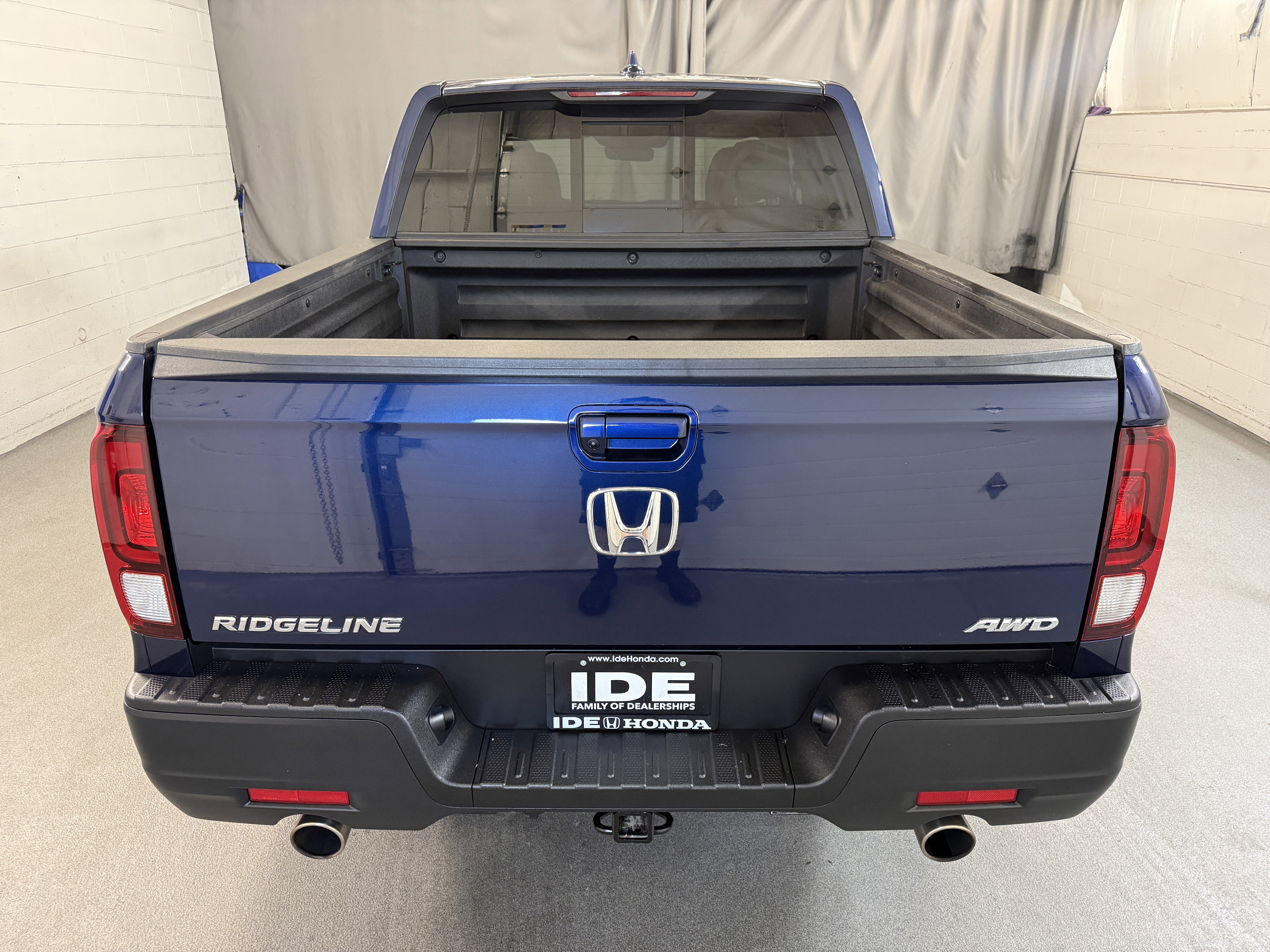 Certified Used 2023 Obsidian Blue Pearl Honda RTL image 7