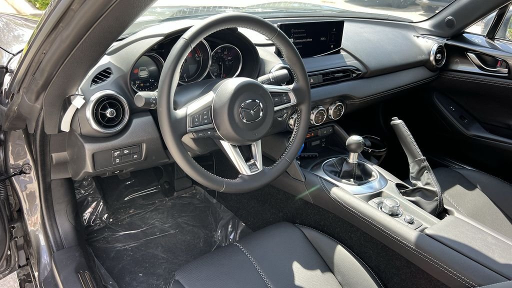 2025 Mazda MX-5 Miata RF Grand Touring - Photo 19