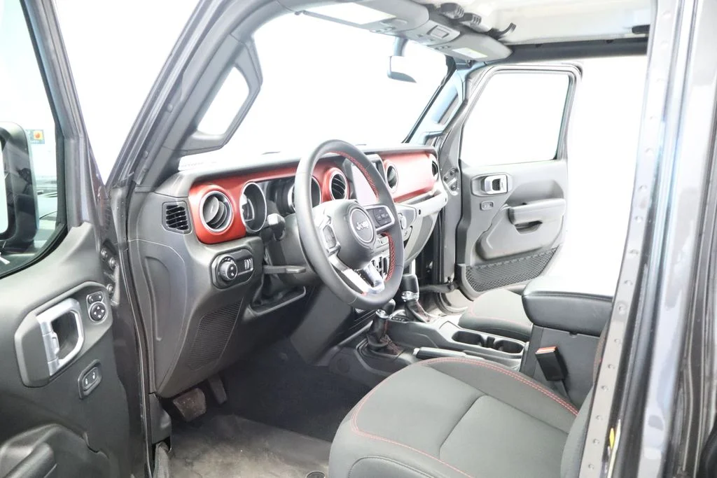 Used 2023 Gray Jeep Rubicon image 28