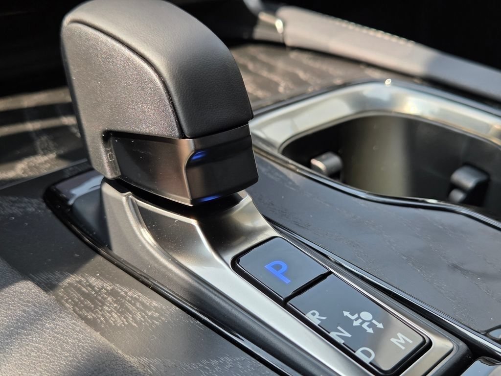 New 2026 Eminent White Pearl Lexus PREMIUM image 35