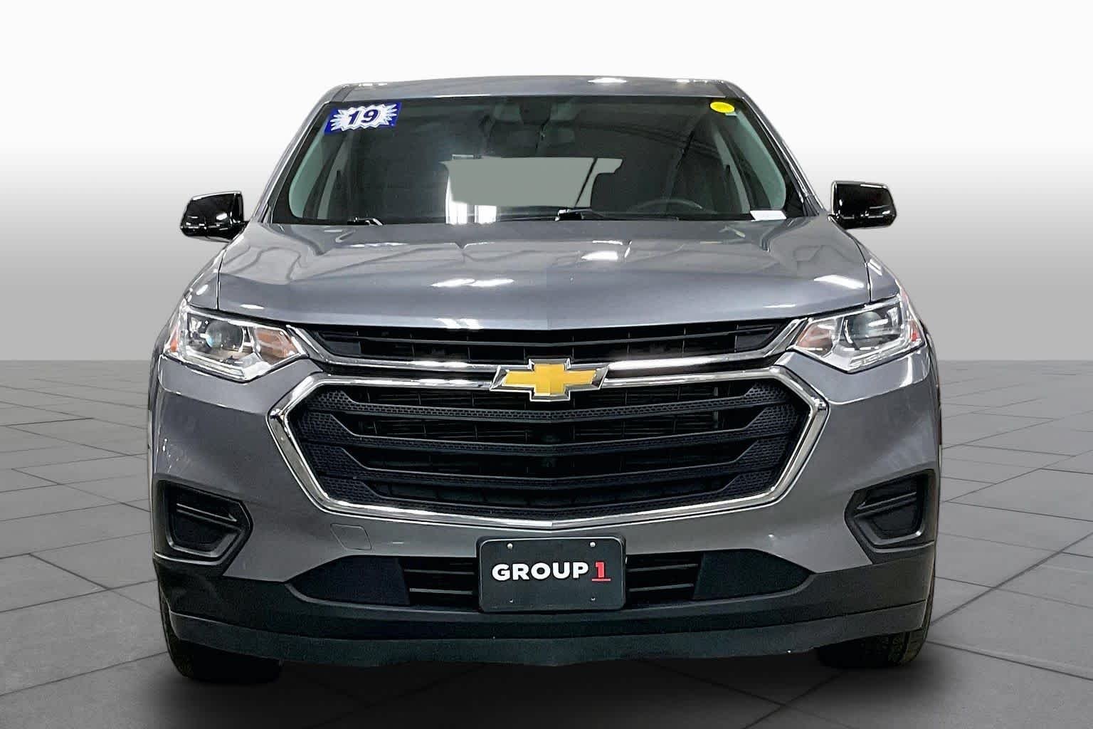 Used 2019 Satin Steel Metallic Chevrolet LS image 4
