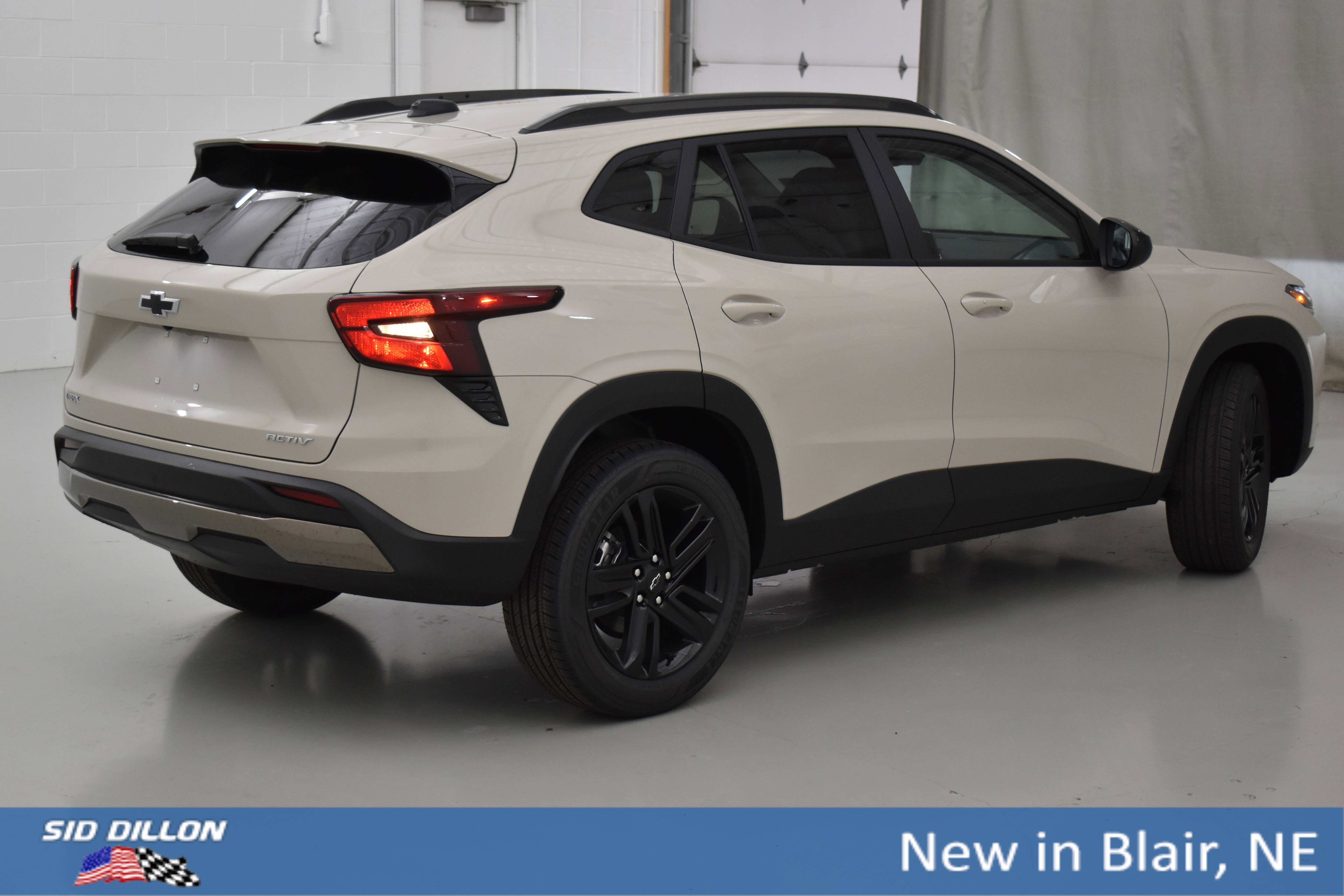 New 2026 White Sands Chevrolet ACTIV image 12