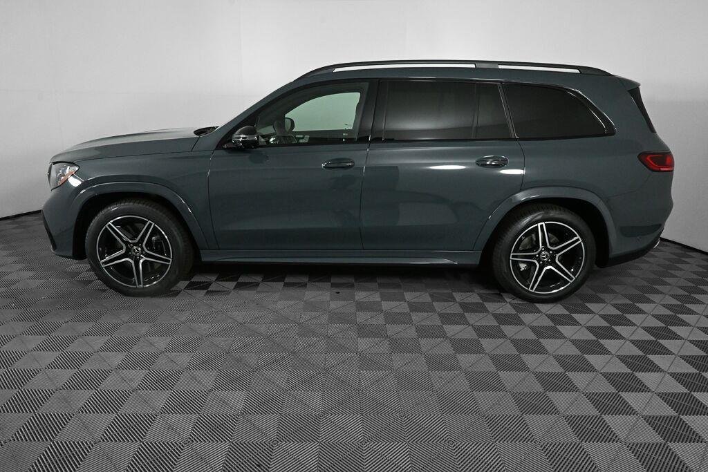 New 2027 Dark Petrol Mercedes-Benz GLS 450 image 3