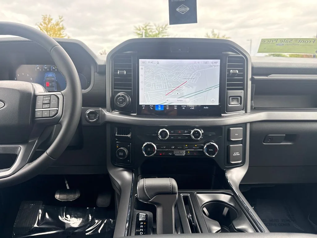 New 2026 Blue Ford XLT image 18