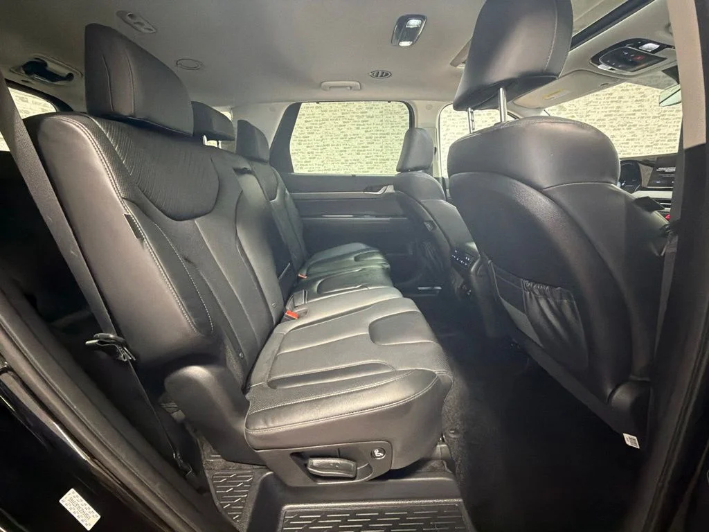 Used 2024 Abyss Black Pearl Hyundai SEL image 13