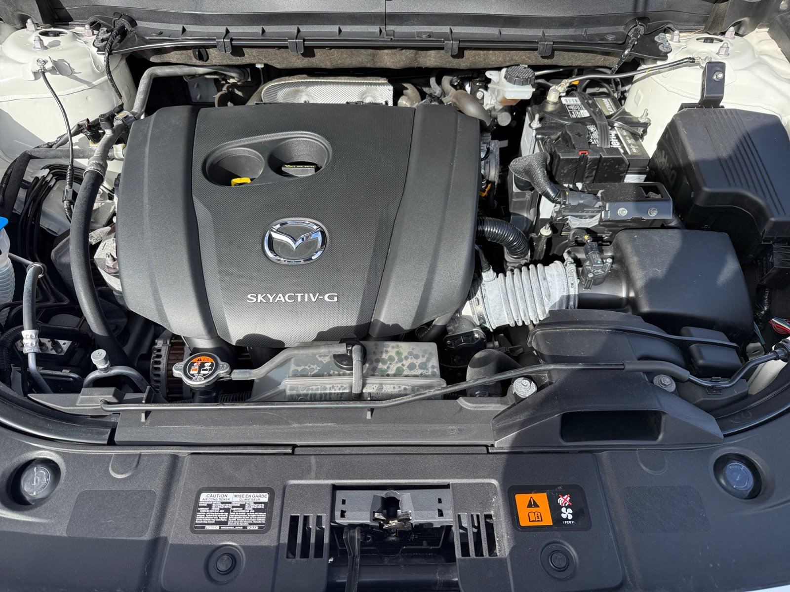 Used 2020 Snowflake White Pearl Mazda Sport image 20